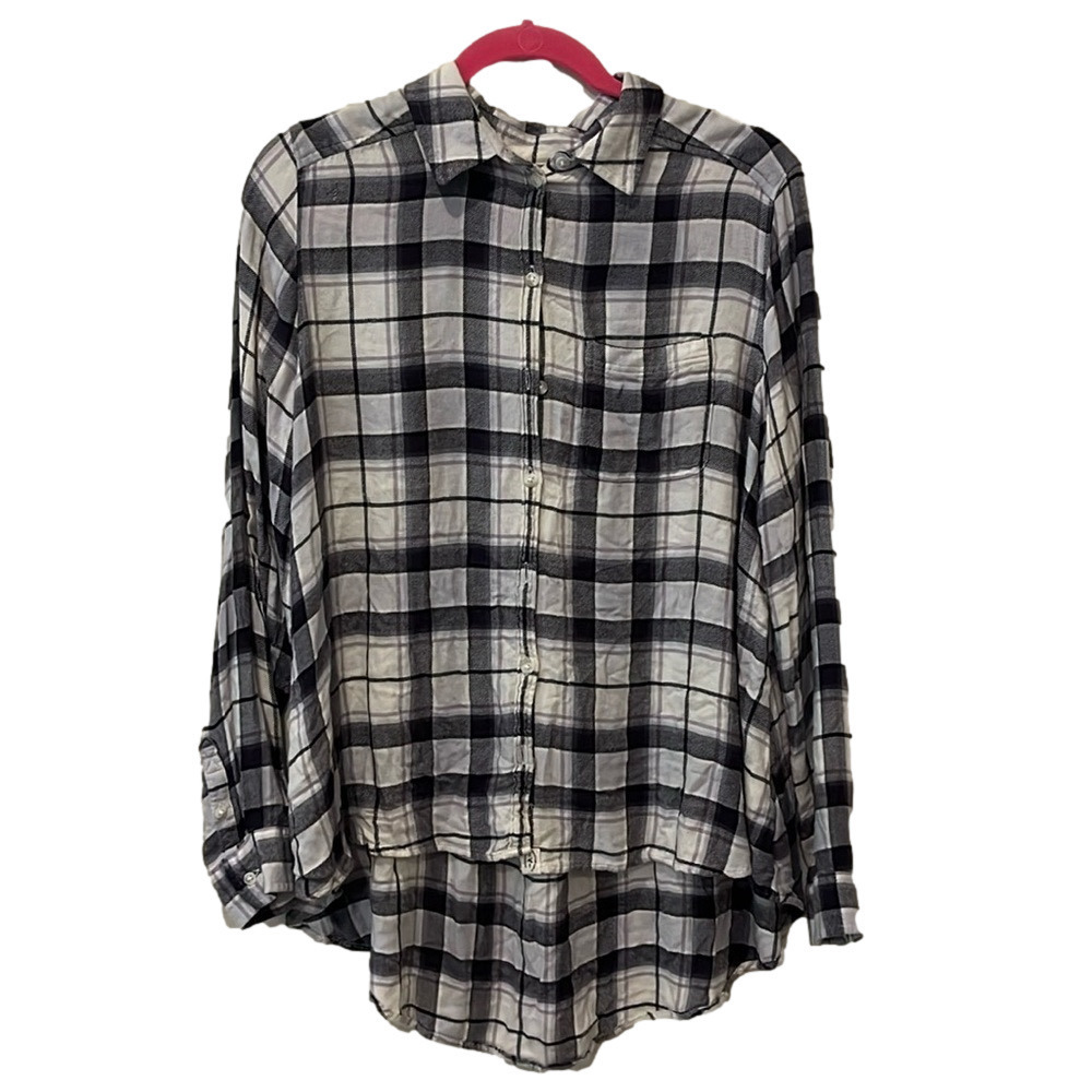 American eagle grey/white plaid button down, medium 🔵